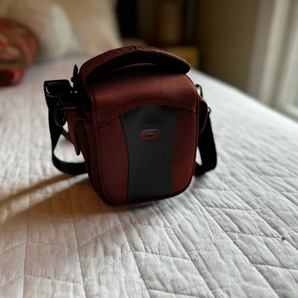 Tumi T-Tech Pulse Digital Camera Bag